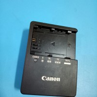 Battery charger kamera canon lc-e6e bekas ori