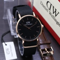JAM TANGAN PRIA DW PAKET KANVAS HITAM FREE TALI KULIT 0107 - II