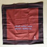 Sapu Tangan untuk Pria & Wanita