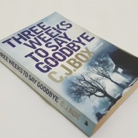 Three Weeks To Say Goodbye By C.J.Box. Buku Novel Import Bekas Murah.