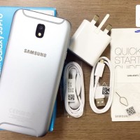 SAMSUNG GALAXY J5 PRO CAMERA 13MP RAM 3GB ANDROID NAUGAT HANDPHONE