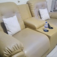 Kursi malas recliner refleksi movie film bioskop