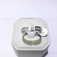 Cincin emas putih kadar 750 berat 4 gram size 19 dan 20 Berkualitas