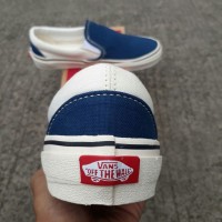 SEPATU SLOP VANS SLIP ON BIRU PUTIH / NAVY WHITE ORIGINAL BNIB