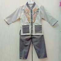 Baju koko anak laki umur 5 tahun