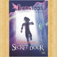 BUKU NOVEL FANTASTEEN: ADVENTURE OF SECRET DOOR