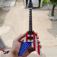 Harga miniatur gitar dean flying v usa dave mustaine megadeth | antitipu.com Harga miniatur gitar dean flying v usa dave mustaine megadeth | antitipu.com
