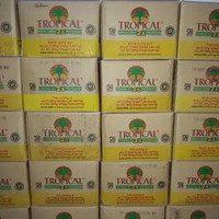 TROPICAL minyak goreng refil 2 L - per karton (via go-send)