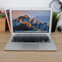 MacBook Air MD760 early 2014 -Core i5-4260U Haswell 4GB 128GB
