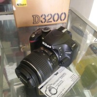 nikon D3200 kit mulus istimewa sc minim bukan D3300 550D 1200D 1300D
