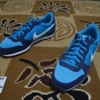 Sepatu Sneakers / Casual Nike Genicco Original murah (Not Adidas)