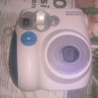 Kamera polaroid fujifilm instax mini 7s murah