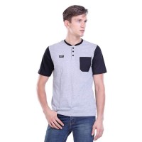 Baju Kaos Pria / T Shirt Kaos Kancing Saku S-M-L-XL Abu HRCN GAE35