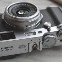 Fujifilm X100F Brown / Silver - Garansi Resmi Fujifilm Indonesia