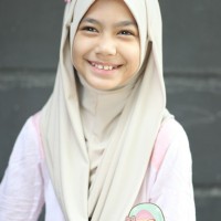 Pashmina anak Jean Kids warna Light Mocca Jilbab Anak Instan Monia Hij