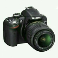 CAMERA DSLR NIKON D3200 KIT LENSA 18-55 VR II INFOH WA :