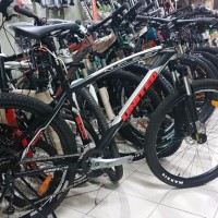 United Nucleus 5 Sepeda Akmala
