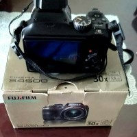 Kamera Prosumer Fujifilm Finepix S4500 Fullset