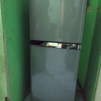 jual kulkas 2 pintu bekas mulus