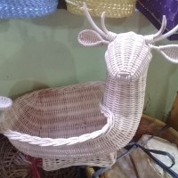 Keranjang rotan rusa hantaran seserahan make up alat sholat lamaran