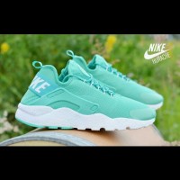 sepatu kets nike wanita huarache sport running