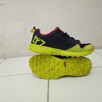 Sepatu Gunung Adidas Kanadia TR7
