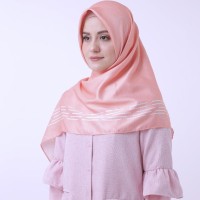 termurah berkualitas dan terlaris Zoya Hijab Segi Empat Satin -