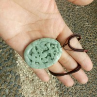 kalung Natural Giok type A Magpie Bird + sertifikat asli import
