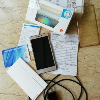 Xiaomi Redmi 3 Pro 3/32 Gb Hp bekas seken second mulus pemakaian cewek