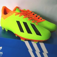 Sepatu pria sepak bola futsal murah berkualitas/sepatu olahraga pria
