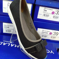 Sepatu wanita yongki komaladi 08