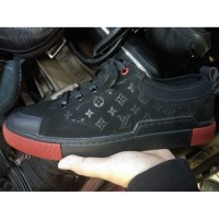 sepatu premium original Louis Vuitton pria dan wanita bagus
