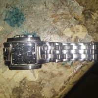Jam tangan pria tissot bekas