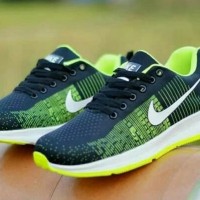 Dijual Sepatu Lari Nike Zoom Pria Terlaris