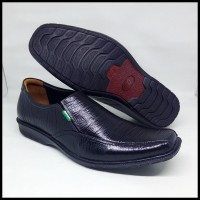 jual murah Sepatu pria kantor kickers sol flat karet (tanpa hak) tidak