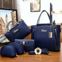 HAND BAG BONIA NEW