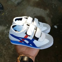 sepatu anak aiscs bagus kuat kulitas di jamin bosku