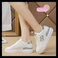 TERBARU Sepatu Boots Wanita Sport Olahraga Fila Disruptor Adidas Nike
