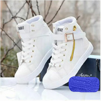 Sepatu Boots Wanita Cewek Delta Dr Martens Sneakers Murah Keren Unik
