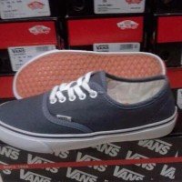 Unik Sepatu Sekolah Vans Era California Cewek Cowok Untuk Pr Limited