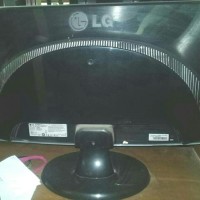 Monitor LCD LG FLATRON W1953SE Bekas