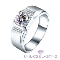 Sukses-Cincin laki-laki emas 18K Moissanite
