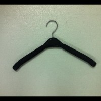Harga best seller hanger gantungan baju busa hitam display toko | antitipu.com Harga best seller hanger gantungan baju busa hitam display toko | antitipu.com