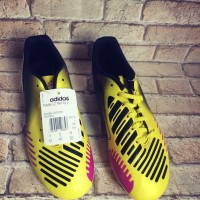 Sepatu Bola Adidas Predito LZ TRX FG J