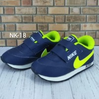 HOT SALE Sepatu Nike Anak Navy Ijo Stabilo NK-18 - 24 Terjamin