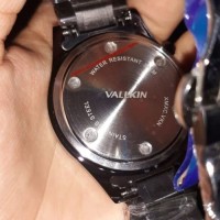 Jam tangan pria merk Vallkin 2018