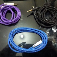 kabel AUX / AUX audio cable 3.5mm 1 Meter for Speaker Smartphone Audio
