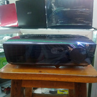 LCD PROYEKTOR TOSHIBA NPS15A