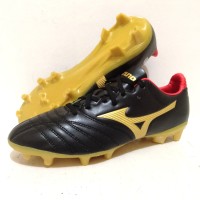 Sepatu Bola Mizuno Morelia Terbaru Dan Keren #gold