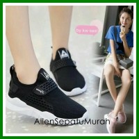 GROSIR SEPATU WANITA KOREA CEWEK SLIPON HITAM SEPATU SEKOLAH CASUAL